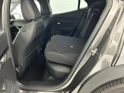 Photo 79 Peugeot 2008 1.2 PureTech 130ch Allure Pack EAT8 + Sièges chauffants