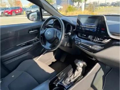 Photo 5 Toyota C-HR 1.8 HYBRIDE 122 DESIGN ch