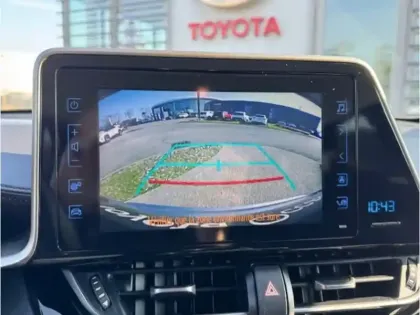 Photo 21 Toyota C-HR 1.8 HYBRIDE 122 DESIGN ch