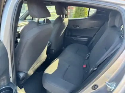 Photo 10 Toyota C-HR 1.8 HYBRIDE 122 DESIGN ch