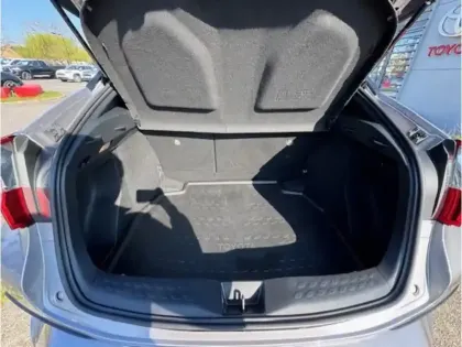 Photo 11 Toyota C-HR 1.8 HYBRIDE 122 DESIGN ch