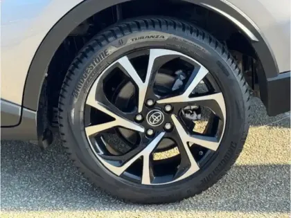 Photo 23 Toyota C-HR 1.8 HYBRIDE 122 DESIGN ch