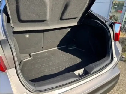 Photo 12 Toyota C-HR 1.8 HYBRIDE 122 DESIGN ch