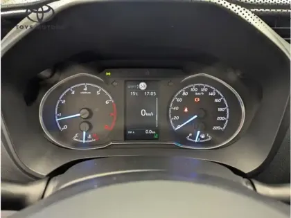 Photo 26 Toyota Yaris 110 VVT-i Design Y20