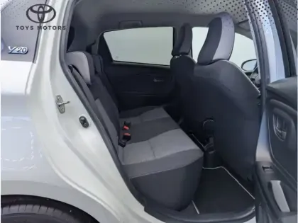 Photo 14 Toyota Yaris 110 VVT-i Design Y20