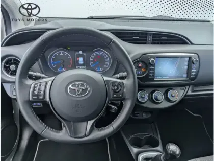 Photo 16 Toyota Yaris 110 VVT-i Design Y20