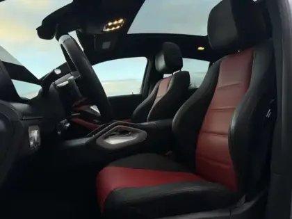 Photo 20 Mercedes Classe E 400 e 4MATIC AMG Line