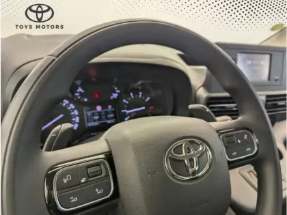 Photo 20 Toyota Proace 1.5 MEDIUM 130 D-4D DYNAMIC BVA 7PLACES