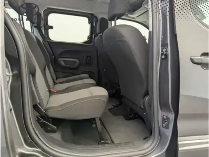 Photo 7 Toyota Proace 1.5 MEDIUM 130 D-4D DYNAMIC BVA 7PLACES