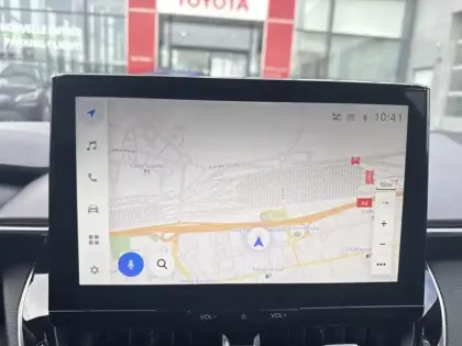 Photo 18 Toyota Corolla 196h Design