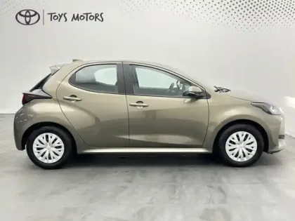 Photo 6 Toyota Yaris Hybride 116h Dynamic M