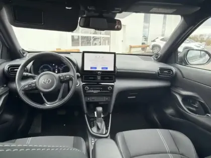 Photo 10 Toyota Yaris Hybride 1.5 HYBRID 130H PREMIERE AUTO