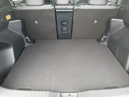 Photo 9 Toyota Yaris Hybride 1.5 HYBRID 130H PREMIERE AUTO