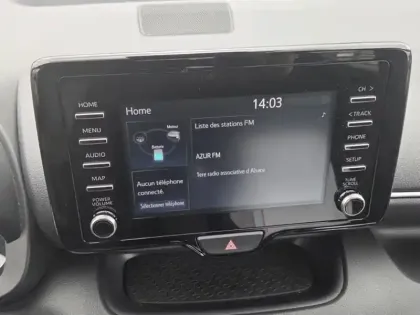 Photo 17 Toyota Yaris Hybride 116h Dynamic