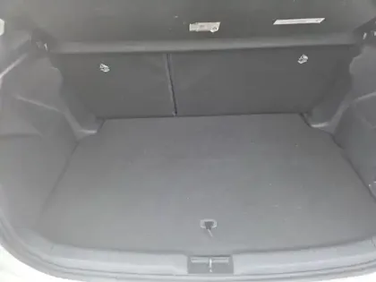 Photo 9 Toyota Yaris Hybride 116h Dynamic