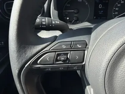 Photo 16 Toyota Yaris Hybride 116h Dynamic