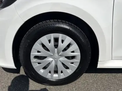 Photo 8 Toyota Yaris Hybride 116h Dynamic