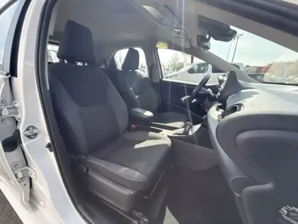 Photo 11 Toyota Yaris Hybride 116h Dynamic