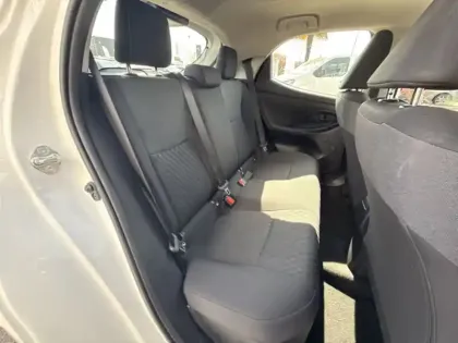 Photo 12 Toyota Yaris Hybride 116h Dynamic