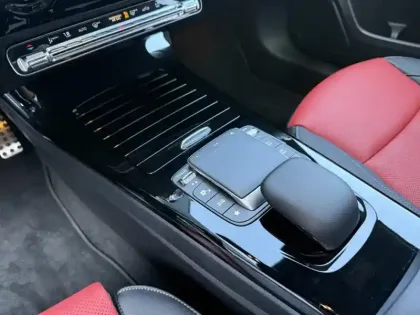 Photo 24 Mercedes Classe A 220 d AMG Line