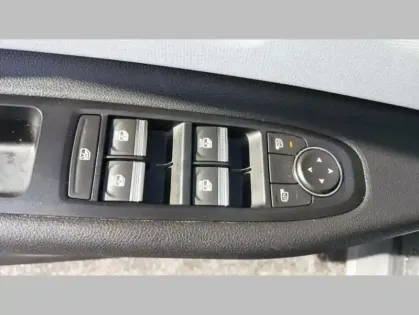 Photo 15 Renault 5 E-TECH ELECTRIQUE 120 ch autonomie urbaine Evolution