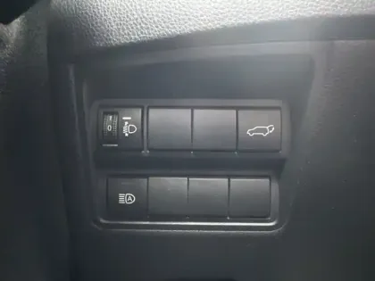 Photo 21 Toyota Yaris Gén. I Ph1 Collection 5