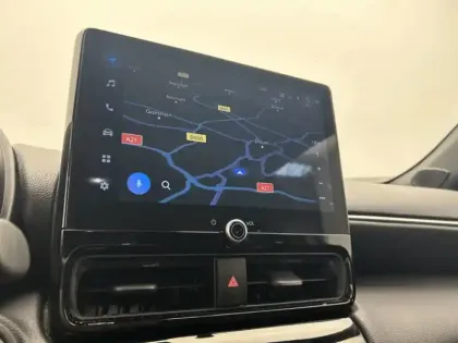 Photo 10 Toyota Yaris Hybride 1.5 HYBRID 116H DESIGN AUTO 2WD