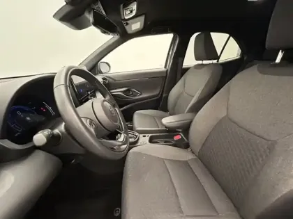 Photo 14 Toyota Yaris Hybride 1.5 HYBRID 116H DESIGN AUTO 2WD