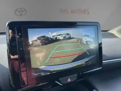 Photo 17 Toyota Yaris Hybride 1.5 HYBRID 116H DESIGN / PACK CARGO