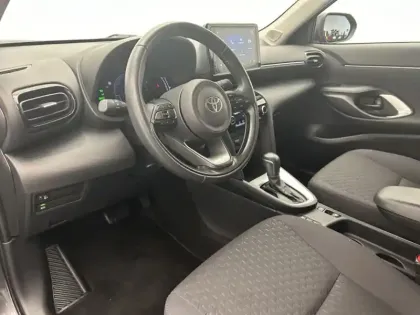 Photo 16 Toyota Yaris Hybride 1.5 HYBRID 116H DYNAMIC AUTO 2WD