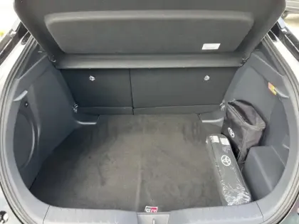 Photo 9 Toyota C-HR 2.0 Hybride 200 GR Sport AWD S