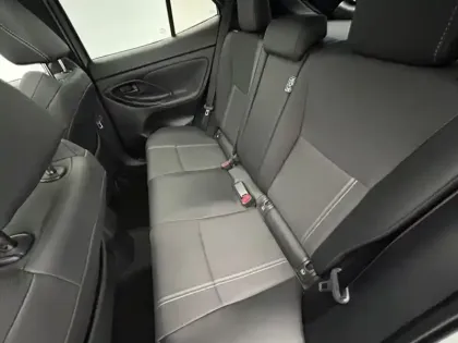 Photo 19 Toyota Yaris Hybride 1.5 HYBRID 130H PREMIERE AUTO 2W