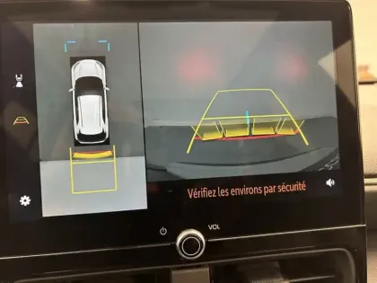 Photo 24 Toyota Yaris Hybride 1.5 HYBRID 130H PREMIERE AUTO 2W