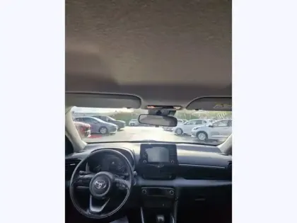 Photo 19 Toyota Yaris Hybride 116h Dynamic