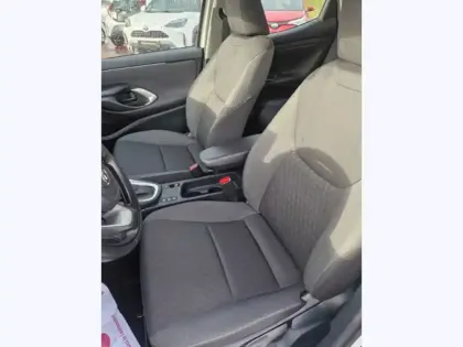 Photo 11 Toyota Yaris Hybride 116h Dynamic