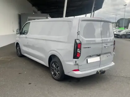 Photo 12 Ford Custom Gén. II Ph1 Limited 1