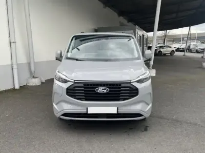 Photo 22 Ford Custom Gén. II Ph1 Limited 1