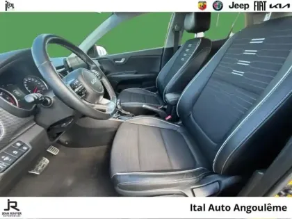 Photo 8 Kia Stonic  1.0 T-GDi 120ch MHEV GT Line DCT7