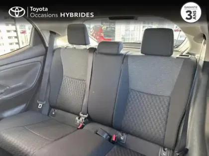 Photo 11 Toyota Yaris  116h Dynamic Business 5p + Programme Beyond Zero Academy MY22