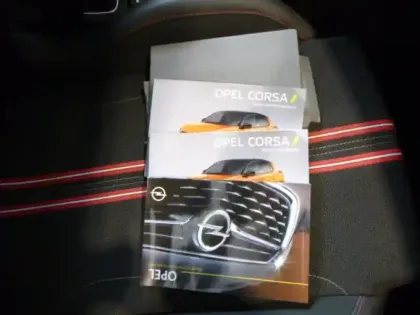Photo 11 Opel Corsa Gén. VI Ph1 GS Line 5