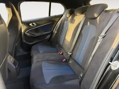 Photo 27 BMW Serie 1 Série 1 118iA 140ch M Sport DKG7