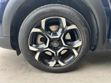 Photo 10 Citroën C5 aircross  Hybrid rechargeable 225ch Shine ë-EAT8