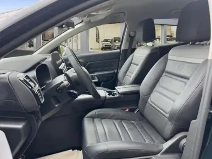 Photo 8 Citroën C5 aircross  Hybrid rechargeable 225ch Shine ë-EAT8