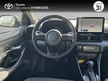 Photo 8 Toyota Yaris  116h Design 5p MC24