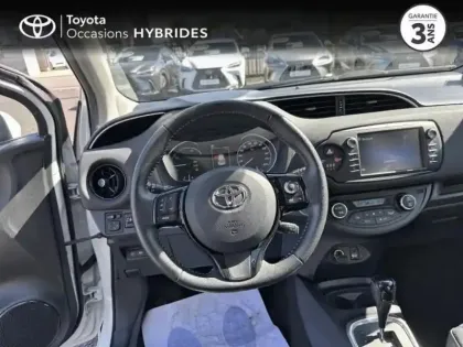 Photo 14 Toyota Yaris  100h Dynamic Business 5p