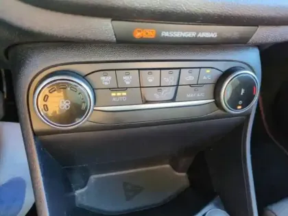 Photo 9 Ford Fiesta  1.0 Flexifuel 95ch ST-Line X 5p