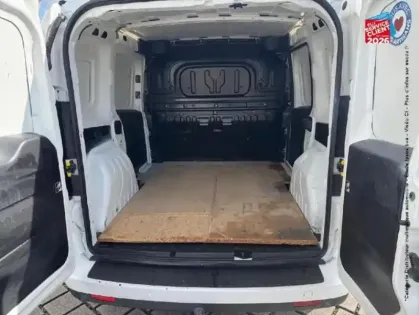 Photo 13 Fiat Doblo Gén. II Ph2 NG Pro Lounge 3