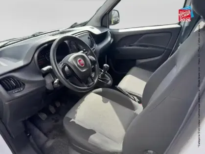 Photo 10 Fiat Doblo Gén. II Ph2 NG Pro Lounge 3