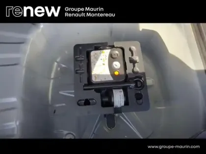 Photo 14 Renault Captur  1.3 TCe mild hybrid 140ch Evolution EDC