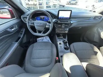 Photo 13 Ford Kuga  2.5 Duratec 190ch FHEV E85 ST-Line BVA